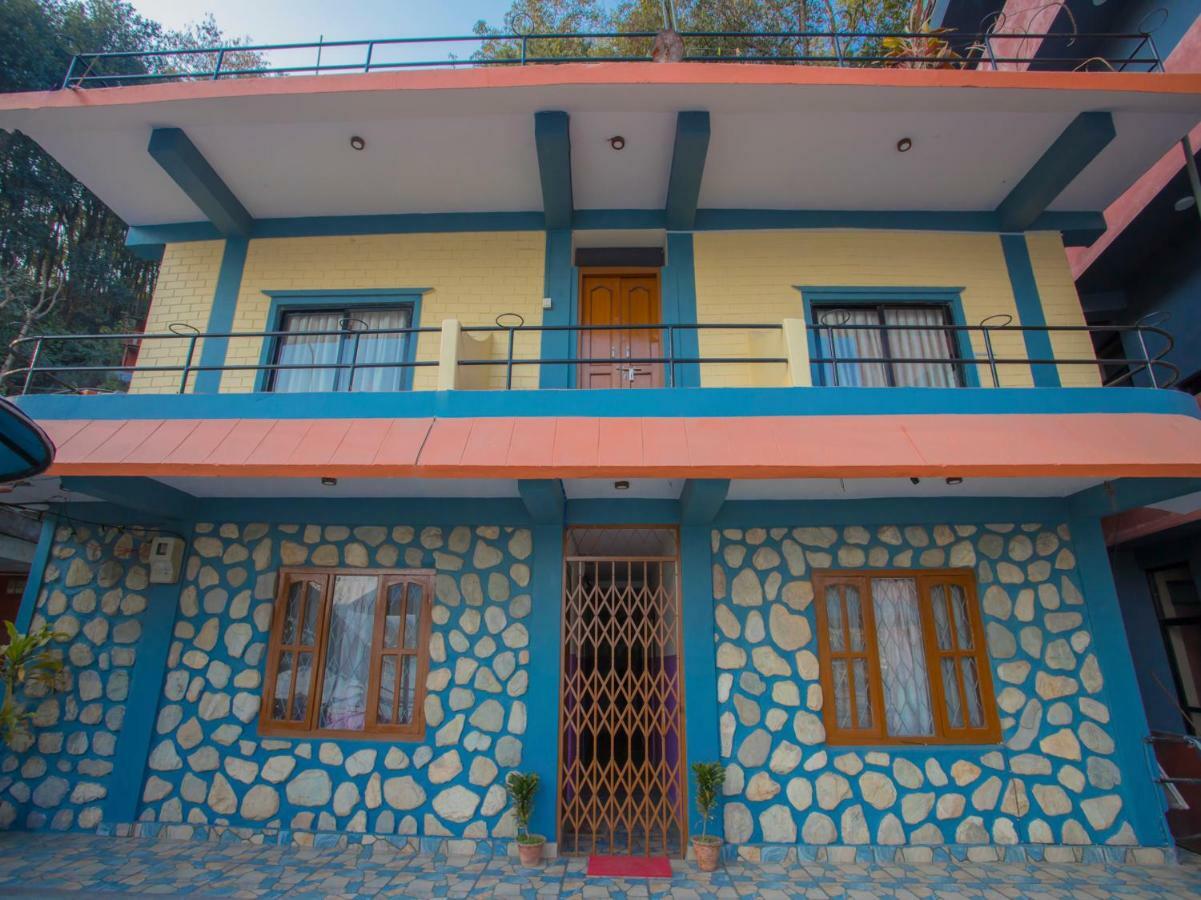 Hotel Fewa Corner & Restro Pokhara Esterno foto