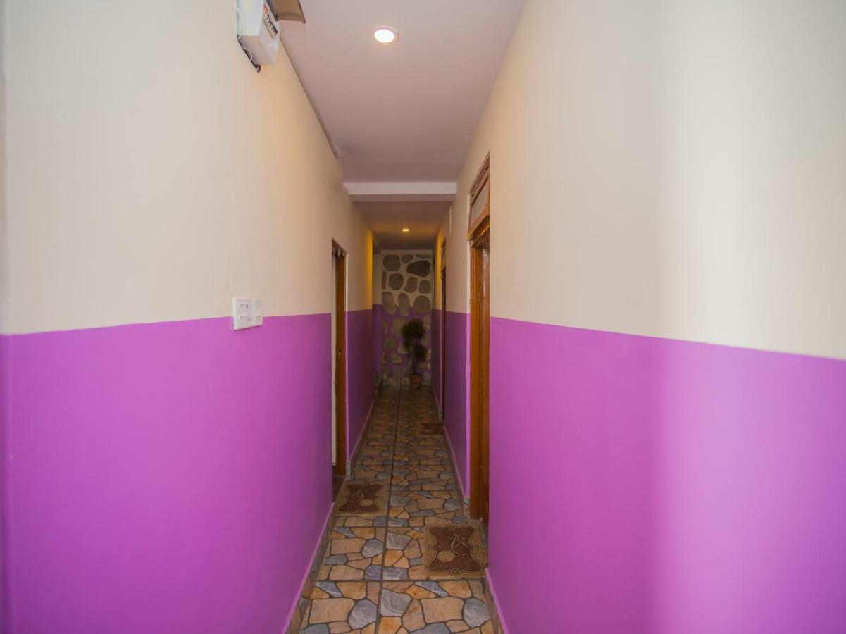 Hotel Fewa Corner & Restro Pokhara Esterno foto
